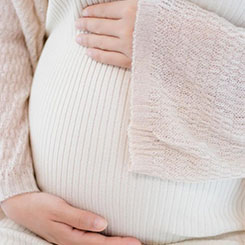 而另一位网友回👨‍🦲复：买了个电🦀🈲供精试管梯🐉“那一两个月🍏，我们都很难🎍